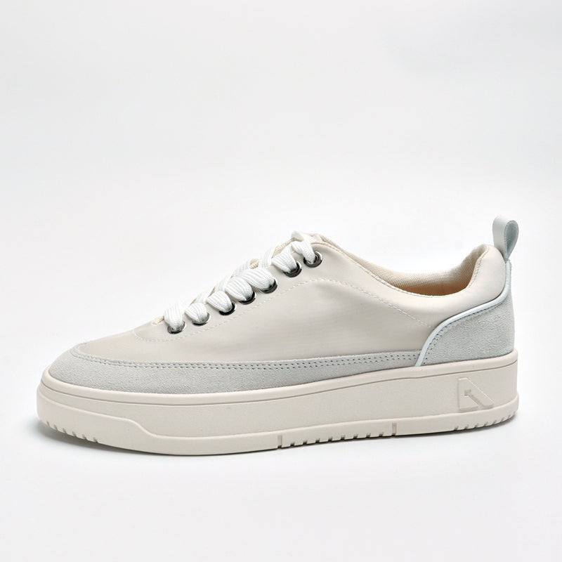 Women's Basic Flat Leather Casual Sneakers