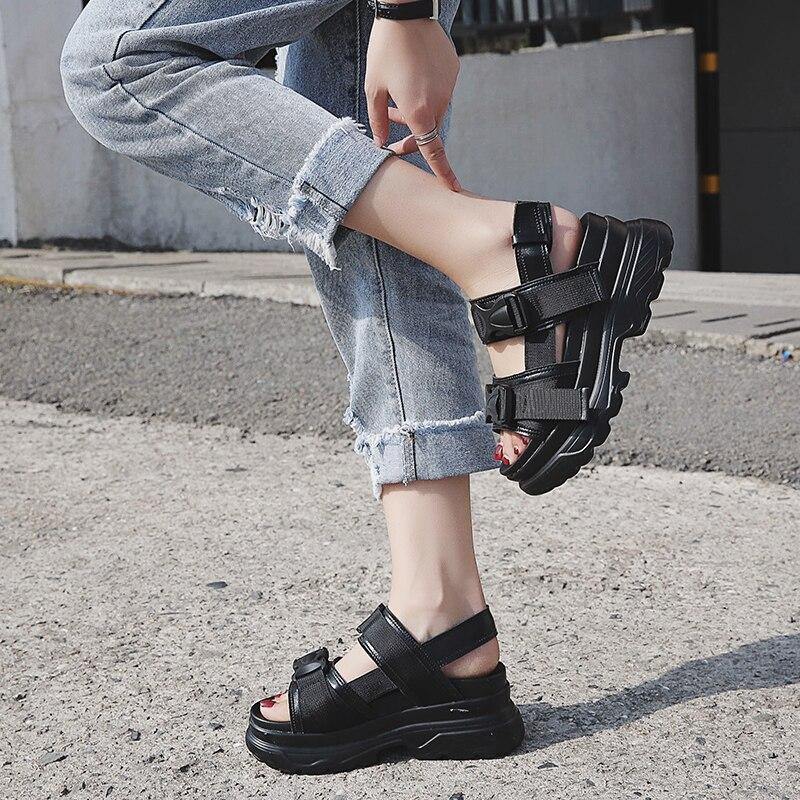 Chunky Platform Strap Sandals - Eccentric You