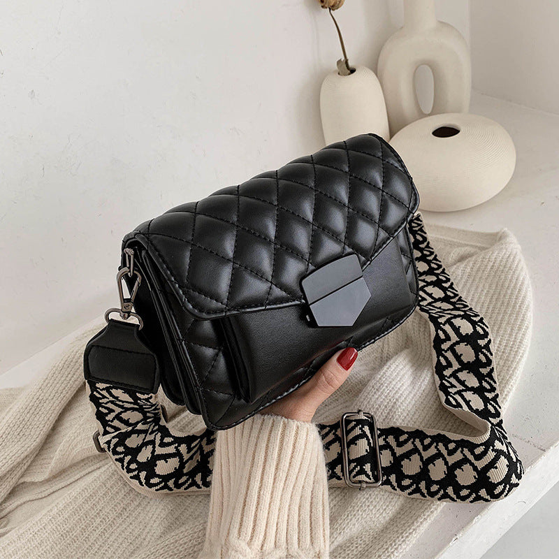 Midnight Luxe – Quilted Urban Shoulder Bag