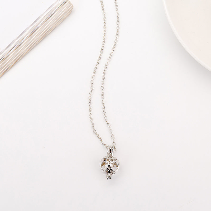 Glow-in-the-dark necklace