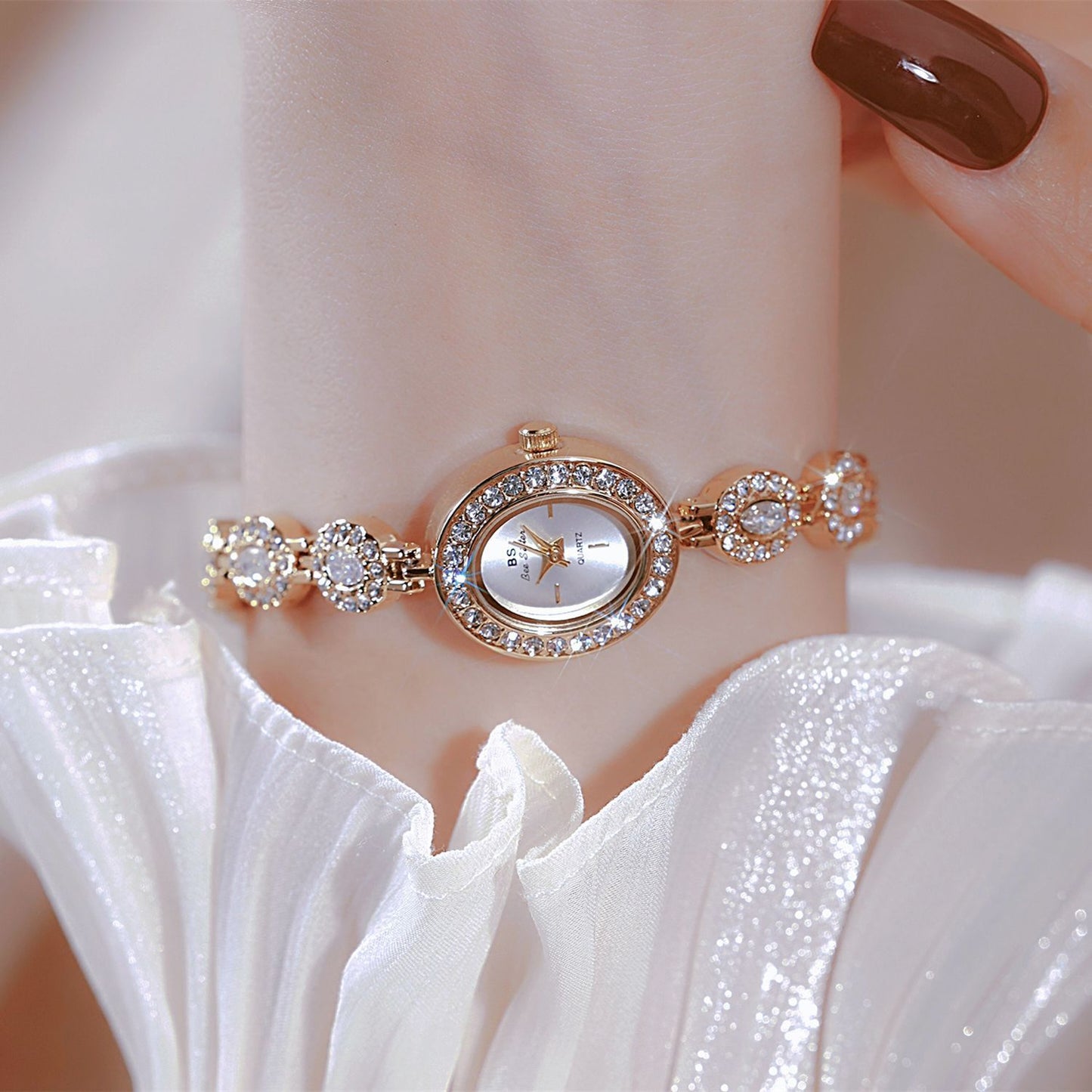 Fashion Colored Gems Luxury Watch